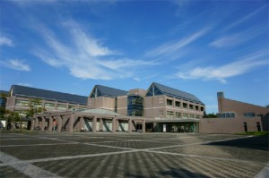 三重県立看護大学