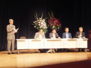 平成25年度事業報告の様子