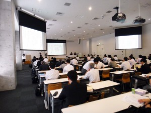 総会会場の様子